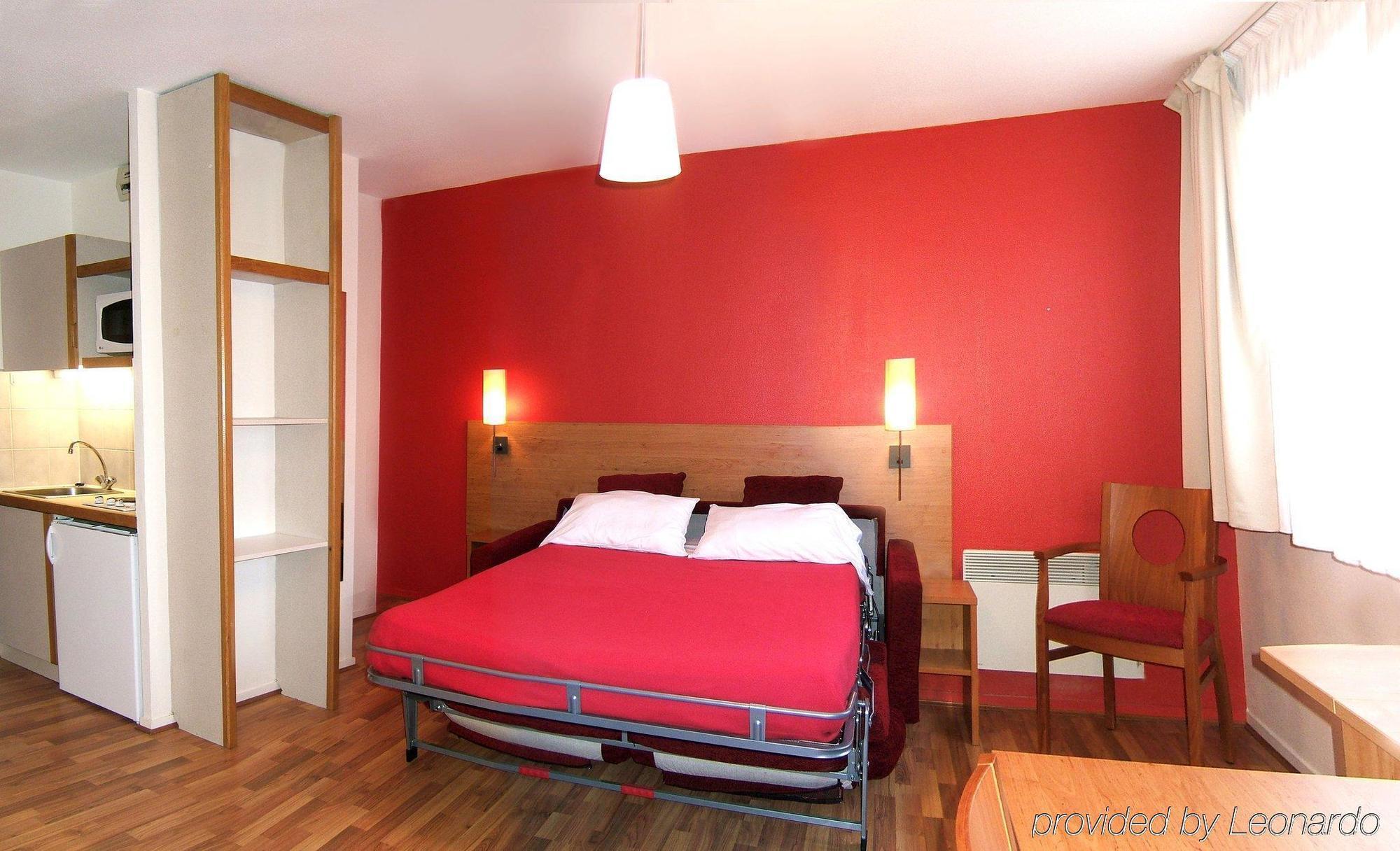 Sejours & Affaires Toulouse De Brienne Aparthotel Exterior photo