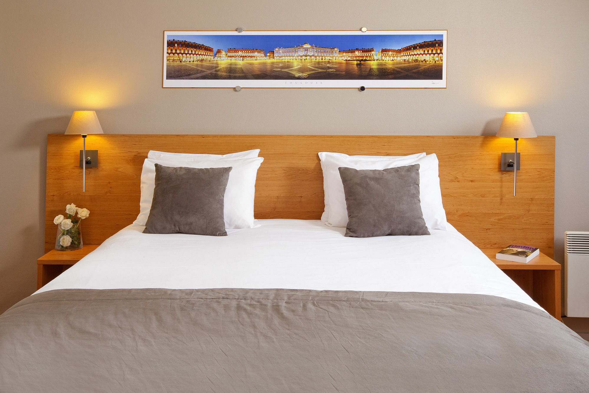 Sejours & Affaires Toulouse De Brienne Aparthotel Exterior photo